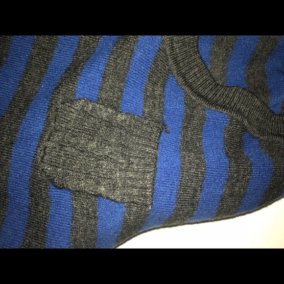 Almost new lightweight sweater. Size L. - Picture 5 of 5